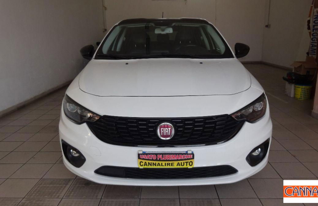 FIAT Tipo 1.6 Mjt SeS DCT 5p. Lounge Diesel 2017