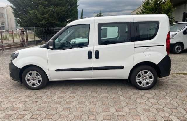 FIAT Doblò  Diesel 2021