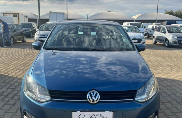 VOLKSWAGEN Polo  Benzina 2016