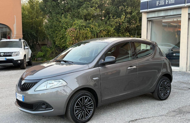 LANCIA Ypsilon 1.0 FireFly 5p SeS Hybrid Silver Elettrica-Benzina 2024