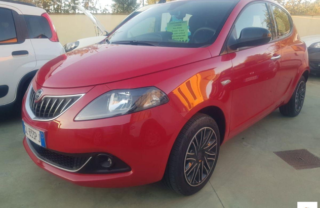 LANCIA Ypsilon 1.0 FireFly 5p.SeS Hyb. Gold Pl. Elettrica-Benzina 2022