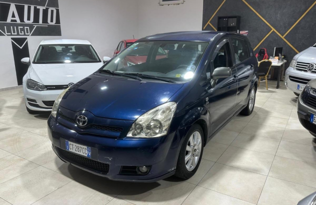 TOYOTA Corolla Verso 2.2 16V D-4D Sol Diesel 2006