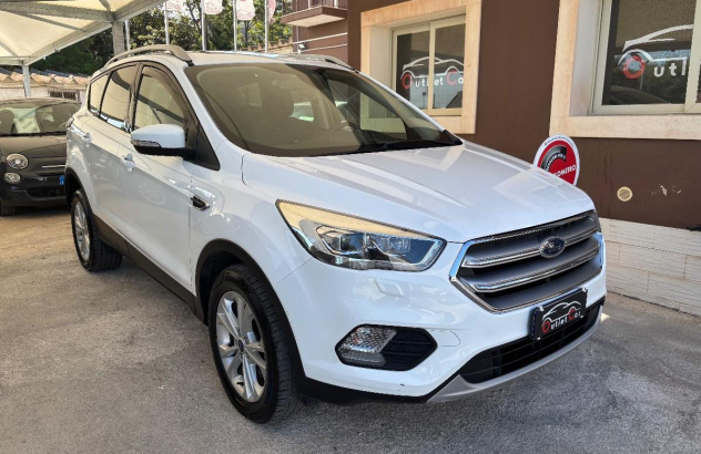 FORD Kuga 2.0 TDCI 150 CV SeS 4WD Titanium Diesel 2018