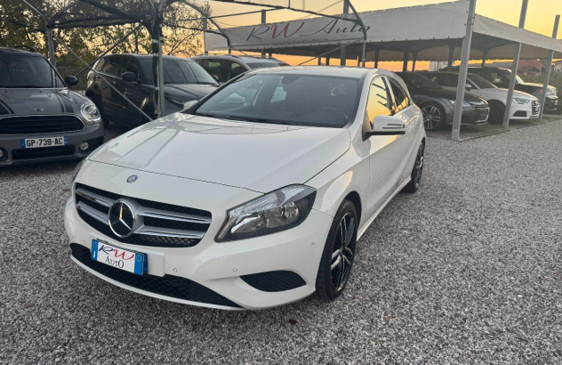 MERCEDES Classe A 160 CDI Automatic Sport Diesel 2015