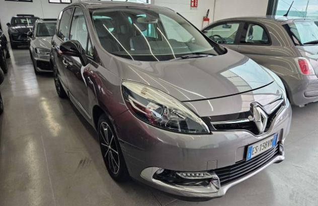 RENAULT Scénic  Benzina 2013