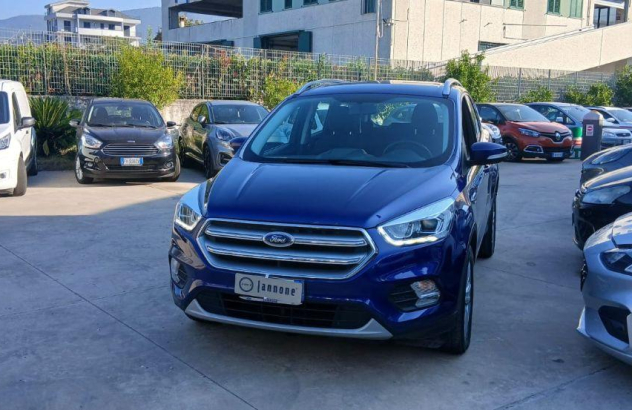 FORD Kuga 1.5 TDCI 120 CV SeS 2WD P. Titanium Diesel 2017