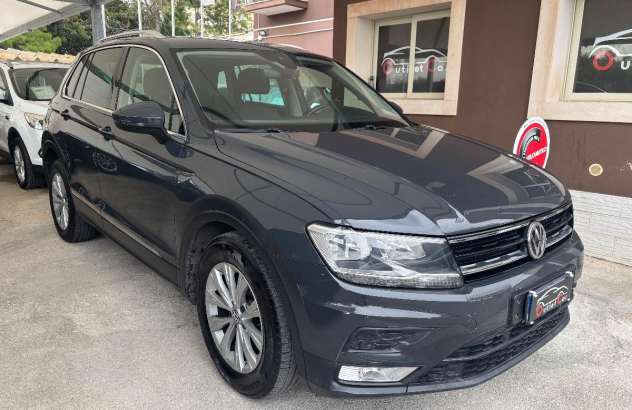 VOLKSWAGEN Tiguan 2.0 TDI Business BMT Diesel 2016