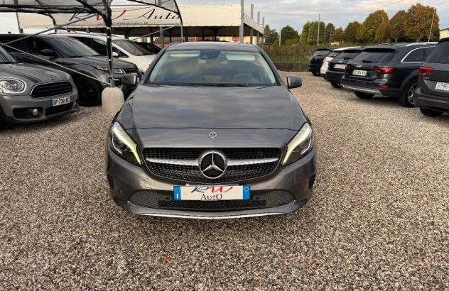 MERCEDES Classe A A 180 d 4p. Sport Diesel 2018