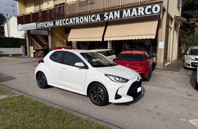 TOYOTA Yaris 1.5 Hybrid 5p. E-CVT Trend Elettrica-Benzina 2021
