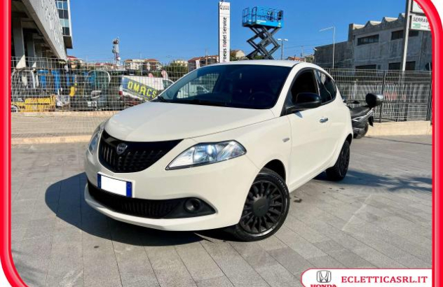 LANCIA Ypsilon  Elettrica-Benzina 2023