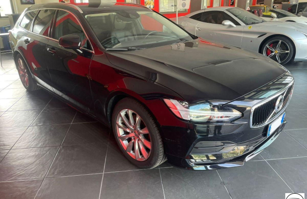 VOLVO V90 D3 Geartronic Momentum Diesel 2019