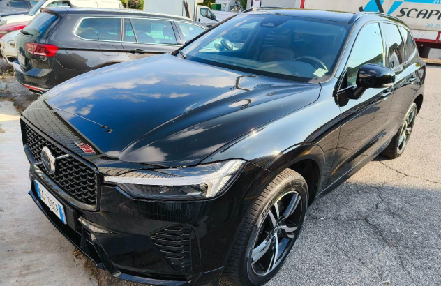 VOLVO XC60 B4 (d) AWD aut. Ultimate Dark Elettrica-Diesel 2022