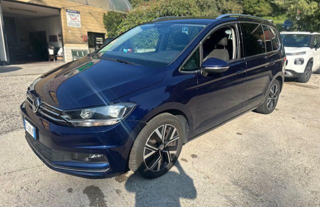 VOLKSWAGEN Touran 2.0 TDI 150 CV DSG Executive BMT Diesel 2019