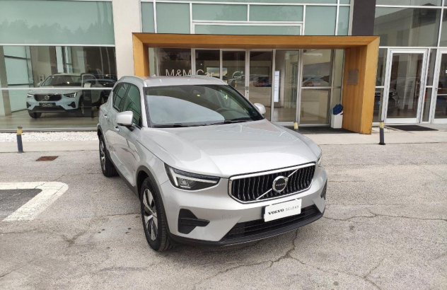 VOLVO XC40 T4 Recharge automatico Core Elettrica-Benzina 2022