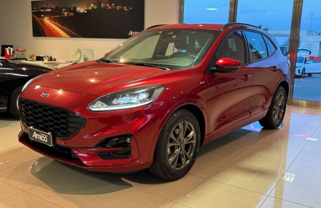 FORD Kuga 1.5 TDCI 120 CV SeS 2WD ST-Line Diesel 2022
