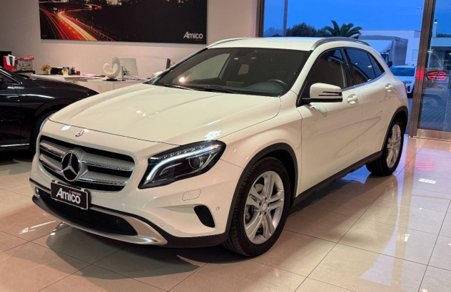 MERCEDES Classe GLA 200 CDI Automatic 4Matic Premium Diesel 2014