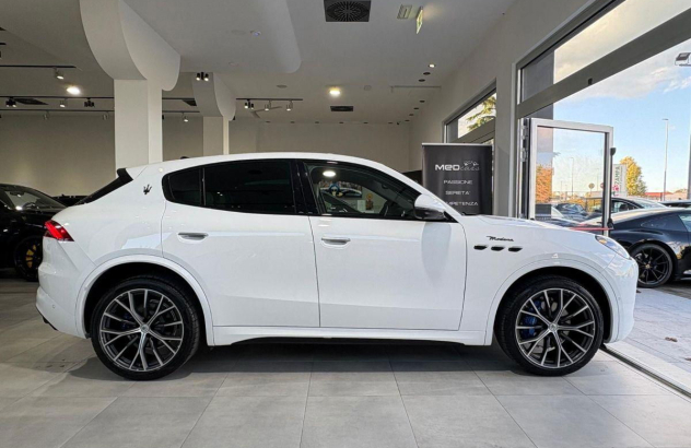 MASERATI Grecale 2.0 MHEV Modena Elettrica-Benzina 2024