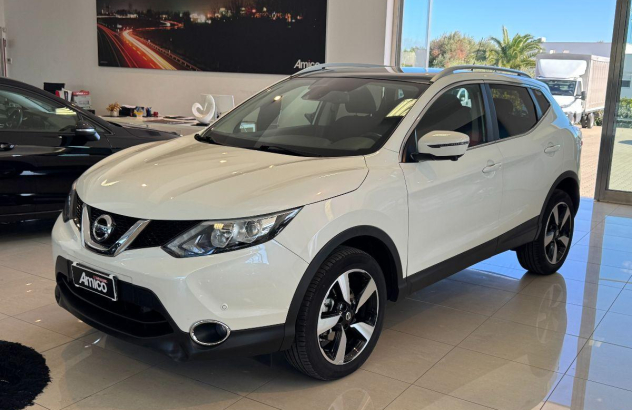 NISSAN Qashqai 1.6 dCi 4WD N-Connecta Diesel 2016