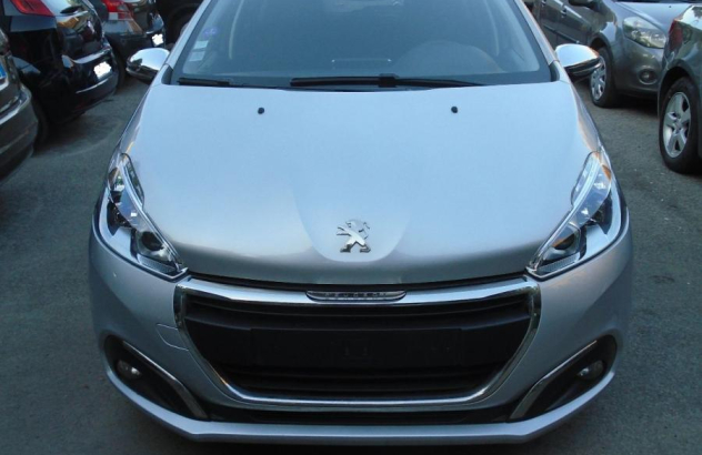 PEUGEOT 208  Benzina 2017