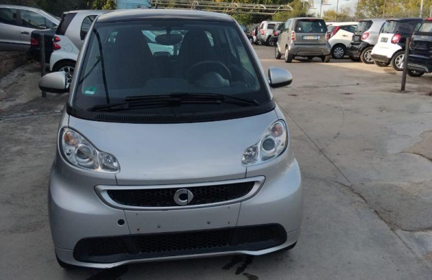 SMART Fortwo 1000 45 kW MHD coupé pure Benzina 2014