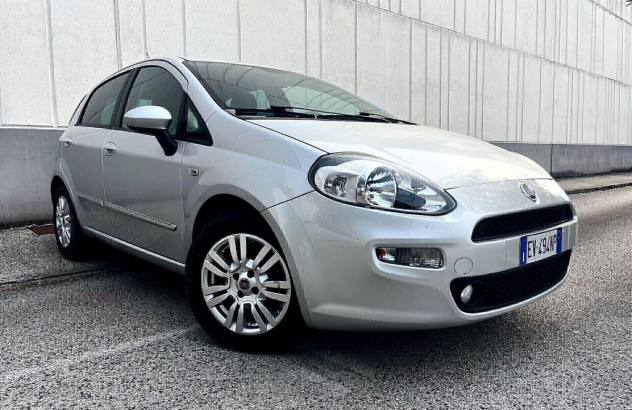 FIAT Punto 1.3 MJT II SeS 95 CV 5p. Street Diesel 2014