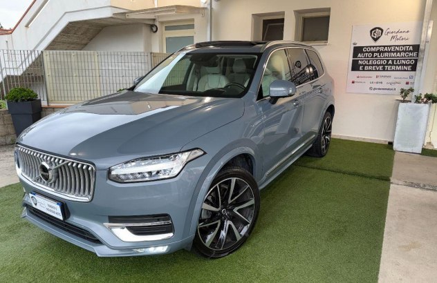 VOLVO XC90 B5 (d) AWD Geartronic Momentum Elettrica-Diesel 2020