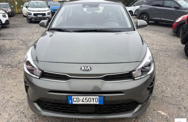 KIA Rio  Elettrica-Benzina 2021