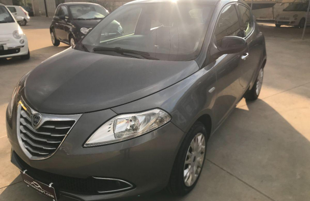 LANCIA Ypsilon 1.2 69 CV 5 porte SeS Gold Benzina 2014