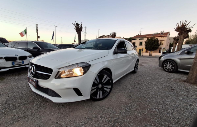 MERCEDES Classe A 180 CDI Premium Diesel 2015
