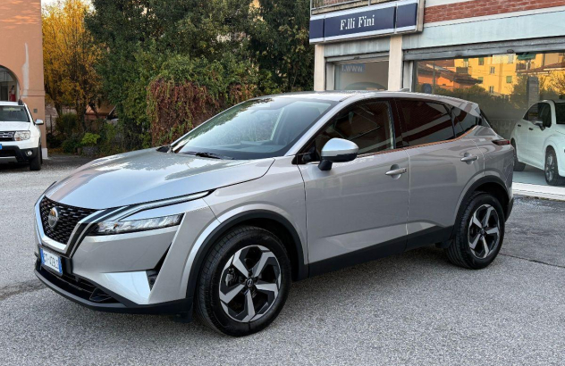 NISSAN Qashqai MHEV 158 CV Xtronic N-Connecta Elettrica-Benzina 2024