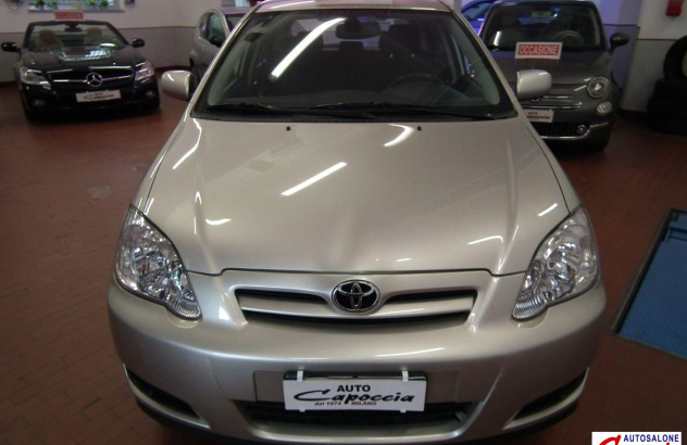 TOYOTA Corolla  Benzina 2005