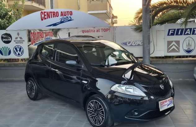 LANCIA Ypsilon 1.2 69 CV 5p. GPL Ecochic Gold GPL 2018