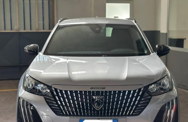 PEUGEOT 2008  Benzina 2025