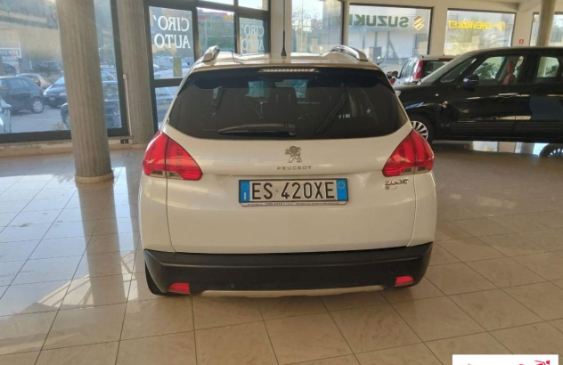 PEUGEOT 2008 / e-2008  Diesel 2013