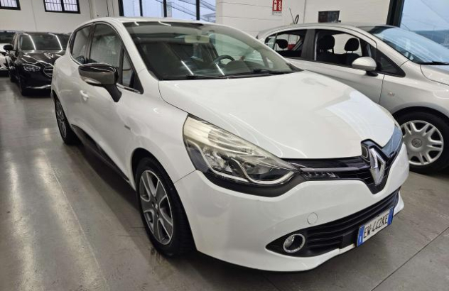 RENAULT Clio  Diesel 2014
