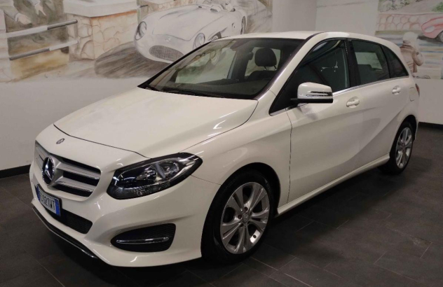 MERCEDES Classe B B 180 d Automatic Sport Diesel 2016