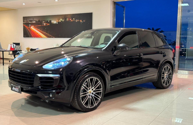 PORSCHE Cayenne 3.0 Diesel Platinum Edition Diesel 2015