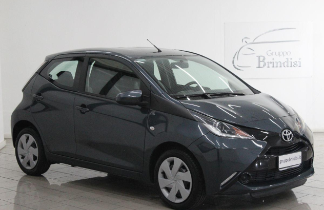 TOYOTA Aygo 1.0 VVT-i 72 CV 5p. x-business Benzina 2017