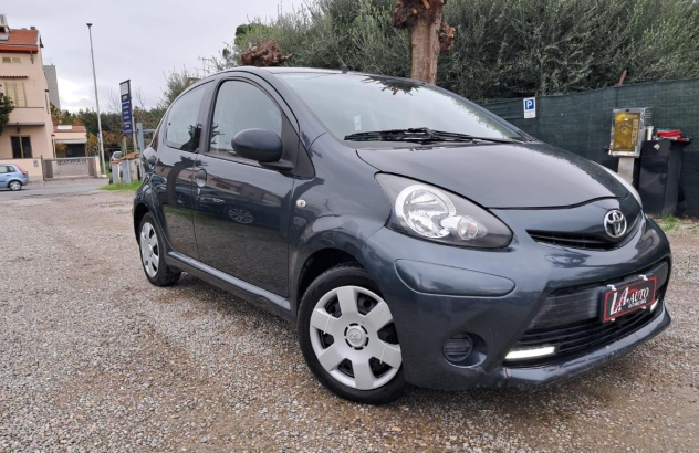 TOYOTA Aygo  Benzina 2013