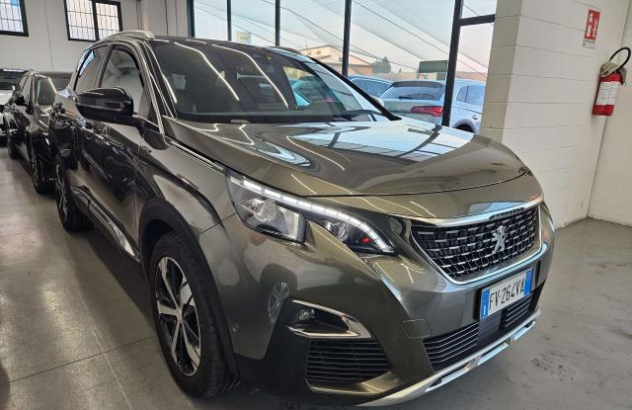 PEUGEOT 3008  Benzina 2019