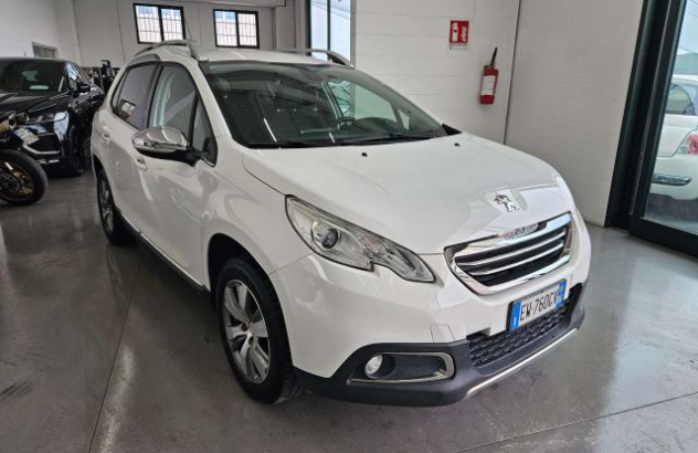 PEUGEOT 2008  Benzina 2014