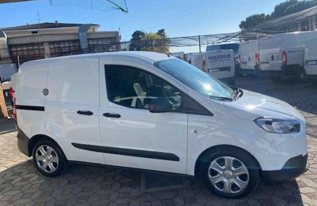 FORD Transit Courier  Diesel 2021