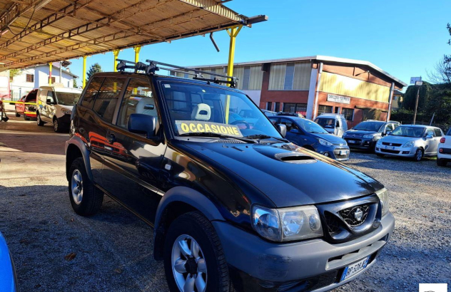 NISSAN Terrano II 2.7 Tdi 3 porte Sport Safari Diesel 2001