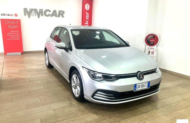 VOLKSWAGEN Golf  Elettrica-Benzina 2023