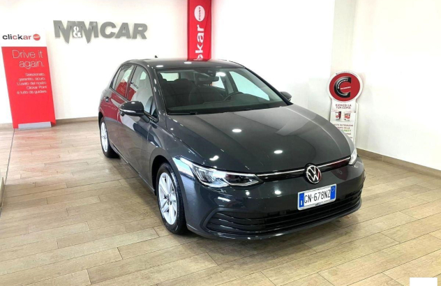 VOLKSWAGEN Golf  Diesel 2023