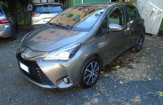 TOYOTA Yaris  Elettrica-Benzina 2018
