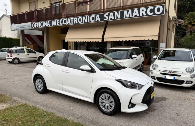 TOYOTA Yaris 1.0 72 CV 5p. Active Benzina 2022