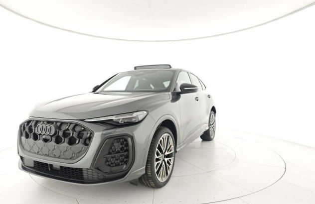 AUDI Q5  Elettrica-Diesel 2025