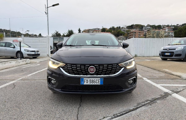 FIAT Tipo 1.3 Mjt SeS 5p. Lounge Diesel 2018