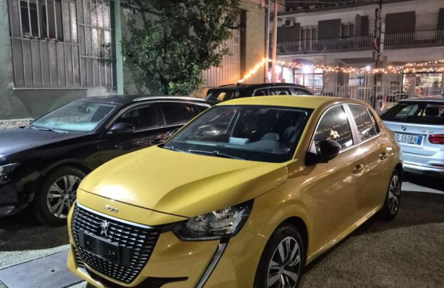 PEUGEOT 208 BlueHDi 100 SeS 5p. Active Diesel 2023